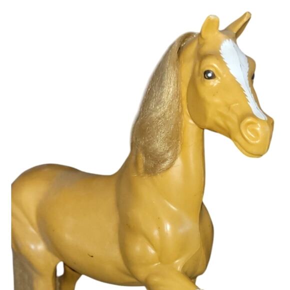 1980 VNTG Mattel Barbie's Palomino Horse Dallas, Blaze Face, Rooted Mane Tail - Picture 6 of 10